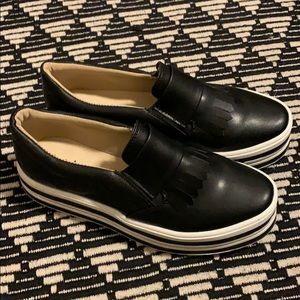 Brand new size 8 shoes